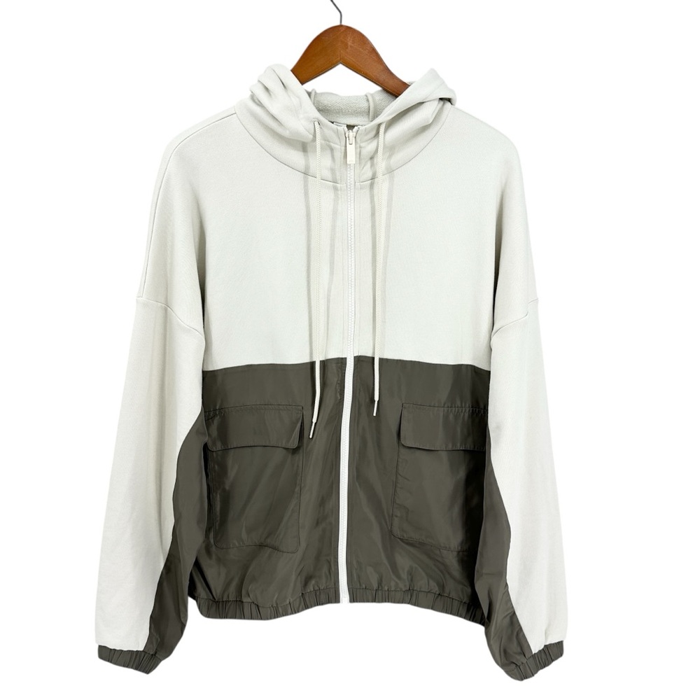 ALO Yoga Intent Jacket Hooded Pockets Zip in Bone and Olive